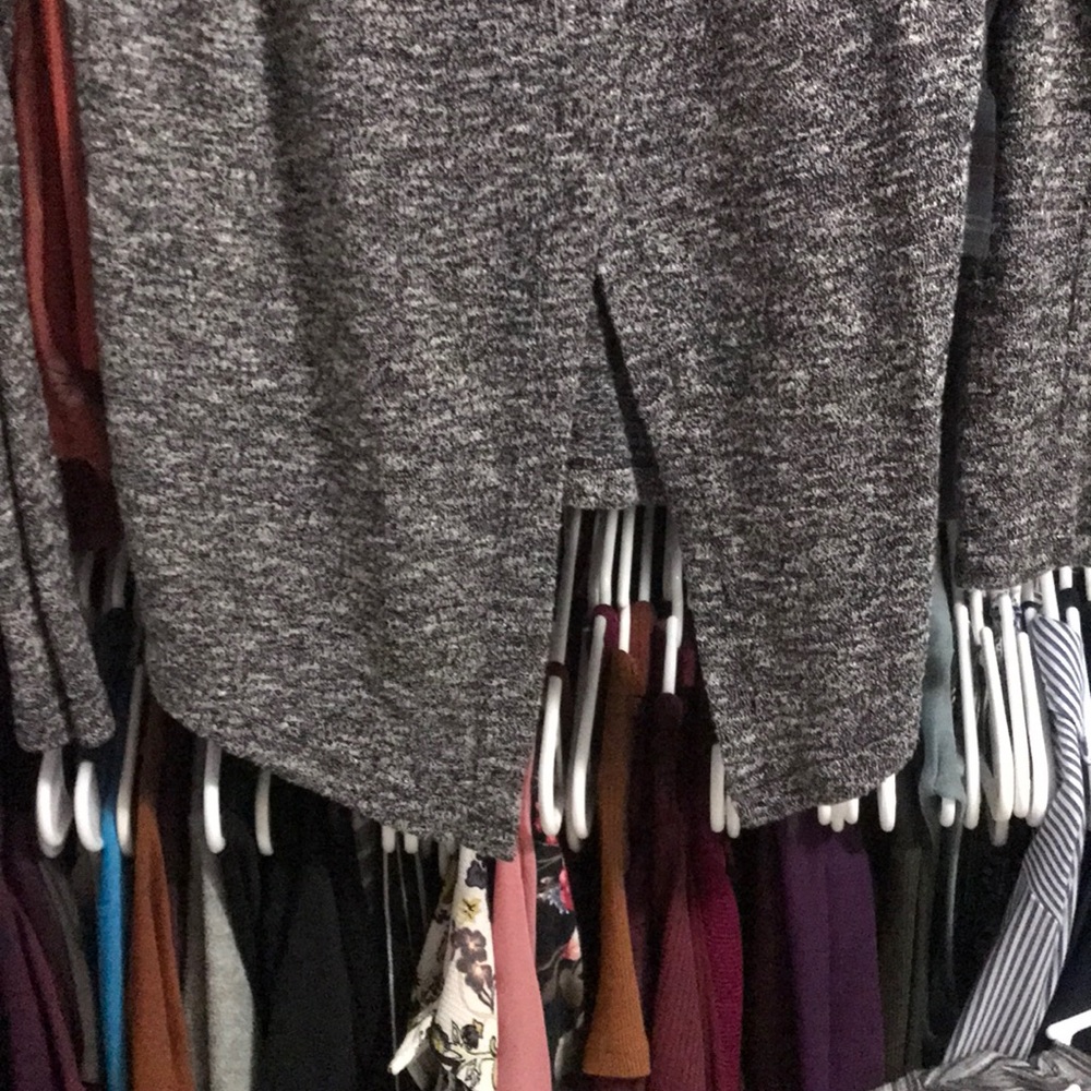 Grey Slit Open Back Top - Picture 2 of 4